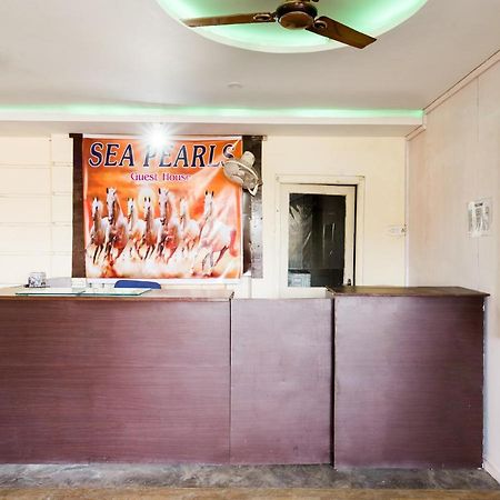 Oyo 69511 Hotel Sea E Pearl Visakhapatnam Buitenkant foto