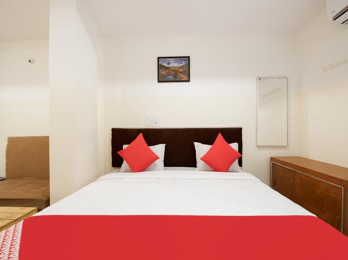 Oyo 69511 Hotel Sea E Pearl Visakhapatnam Buitenkant foto